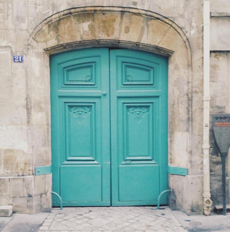 Charming Cosy Triplex In Trendy Marais Apartment ปารีส ภายนอก รูปภาพ